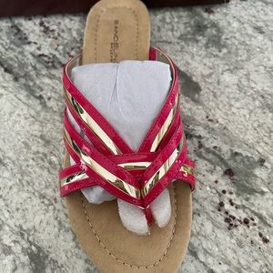 Bandolino Sandals- Flat - NIB